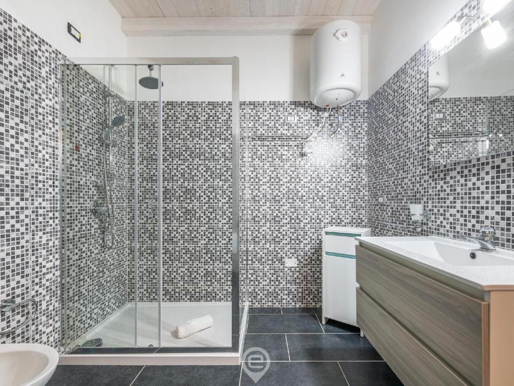 Floris Modern House Apartment Gonnesa Luaran gambar